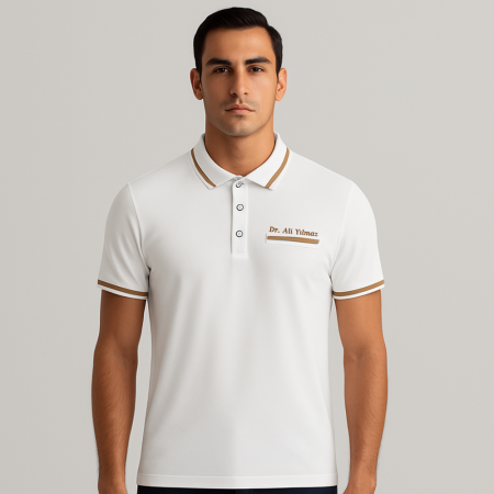Kişiye Özel Nakışlı Cep ve Yaka Garnili Kısa Kollu Ribana Yaka Premium Beyaz Tişört - Tesbihane