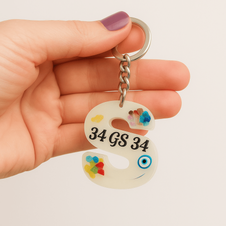 S Harfi - Kişiye Özel - Epoksi Reçine Anahtarlık - El Yapımı - Çelik Tokalı - Tesbihane