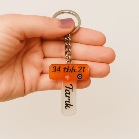 T Harfi - Kişiye Özel - Epoksi Reçine Anahtarlık - El Yapımı - Çelik Tokalı - Tesbihane