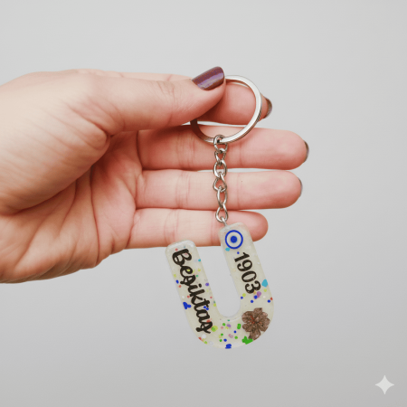 U Harfi - Kişiye Özel - Epoksi Reçine Anahtarlık - El Yapımı - Çelik Tokalı - Tesbihane