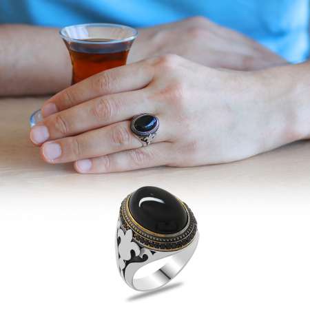 Lale Motifli Siyah Oniks Taşlı 925 Ayar Gümüş Erkek Yüzük - STOKYOK