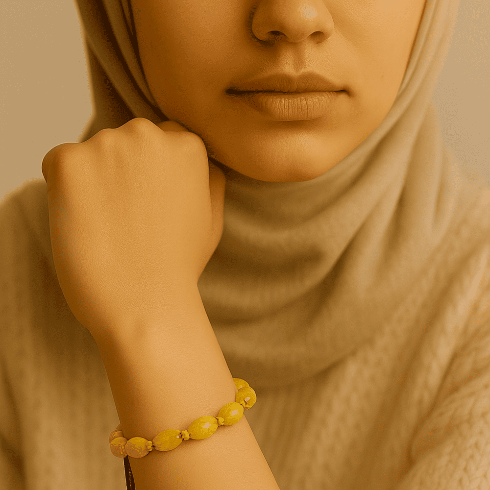 Makrome Örgülü Arpa Kesim Sarı Beyaz Renkli King Seccer Damla Kehribar Kadın Bileklik - 3