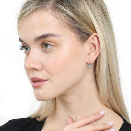 Mavi Beyaz Zirkon Taşlı Çiçek Tasarım Gümüş Renk 925 Ayar Gümüş Kadın Küpe - Tesbihane