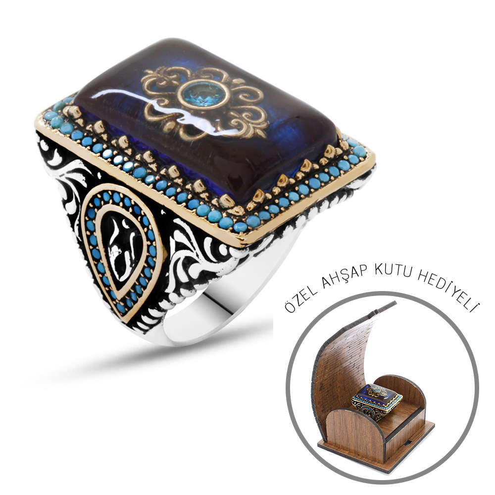 Mavi Kehribar İçine Kilim Deseni İşlemeli Lale Detaylı 925 Ayar Gümüş Erkek Yüzük - 3