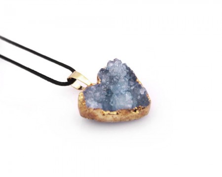 Mavi Kristal Mineral Doğaltaş Kalp Tasarım Bayan Kolye - Tesbihane