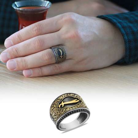 Mikro Siyah Zirkon Taş Mıhlamalı Zülfikar Tasarım 925 Ayar Gümüş Erkek Yüzük - Tesbihane