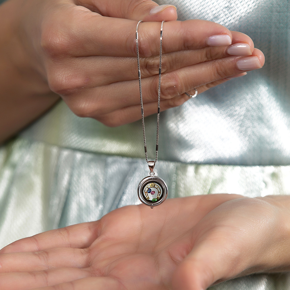 Çok Renkli Zirkon Taşlı Oval Tasarım At Nalı Detaylı 925 Ayar Gümüş Kadın Şans Kolyesi - 5