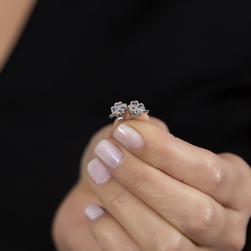 Çok Renkli Zirkon Taşlı Yonca Yaprağı Tasarım 925 Ayar Gümüş Kadın Küpe - 2