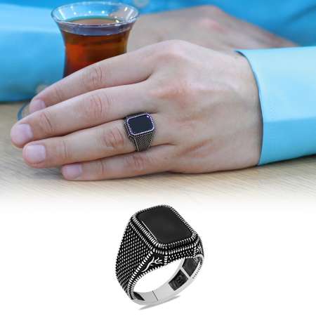 Nokta Desenli Lale İşlemeli Siyah Oniks Taşlı 925 Ayar Gümüş Erkek Yüzük - Tesbihane