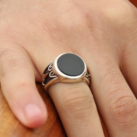 Oniks Taşlı-925 Ayar Gümüş Özel Tasarım Yüzük - Tesbihane