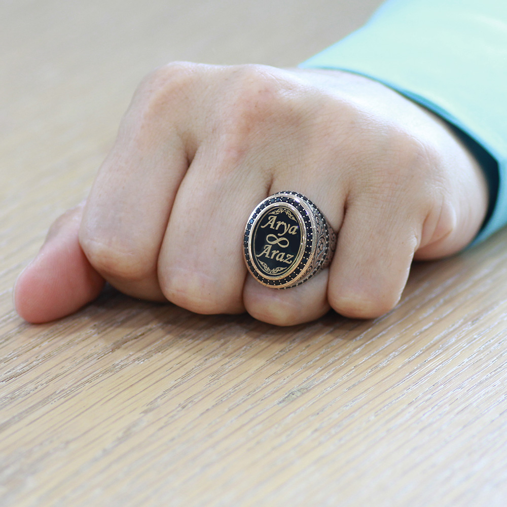 Oval Tasarım Kalem İşçilikli İsme Özel Yazılı Mineli 925 Ayar Gümüş Erkek Yüzük - 2