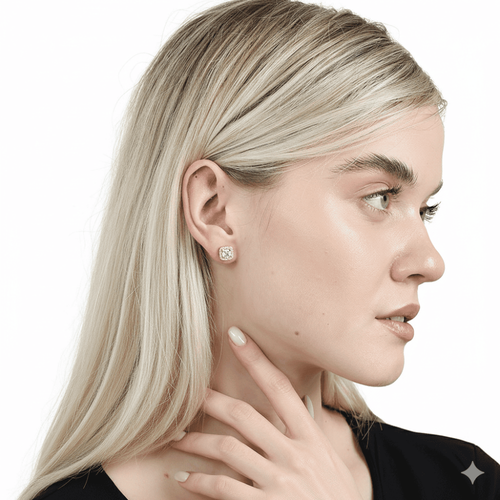 Pırlanta Montür Kare Tasarım Zirkon Taşlı Altın Renk 925 Ayar Gümüş Kadın Küpe - 2