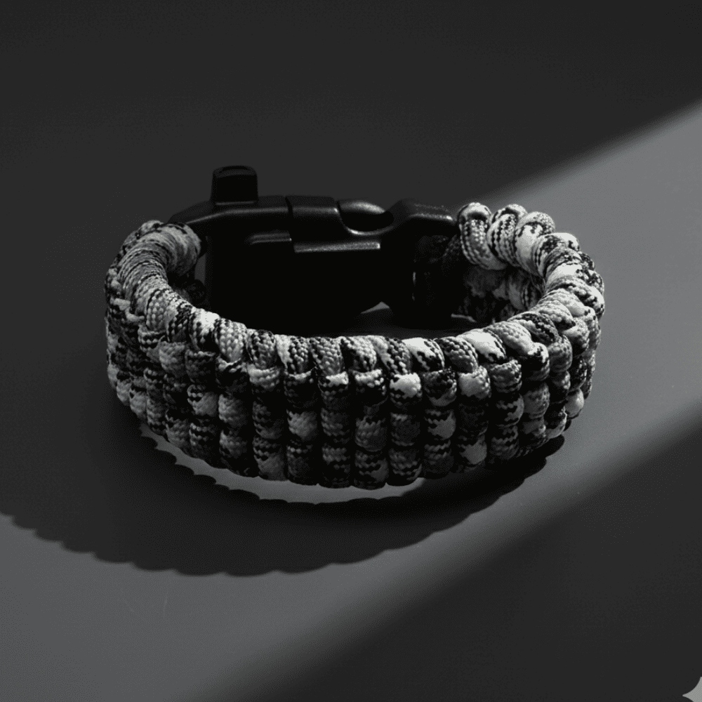 Pusulalı Çakmaklı Taktik Paracord Bileklik - Monokrom Kamuflaj Desen - Kamp ve Doğa Sporları İçin - 3