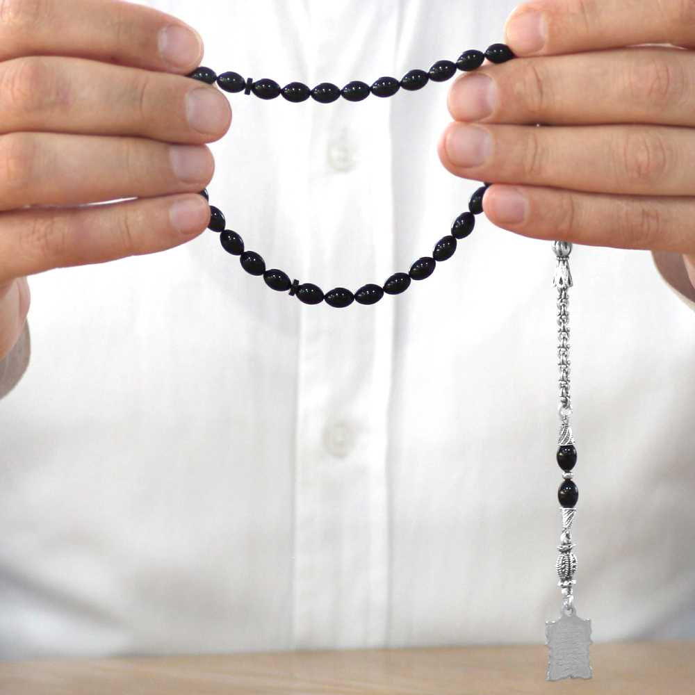 Sıkma Kehribar Tesbih - Metal Püsküllü - Siyah - Ayetel Kürsi Uçlu İsme Özel Yazılı - Arpa Kesim - 3