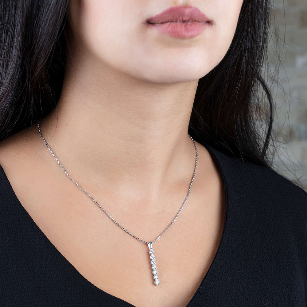 Sıralı Zirkon Taşlı Silver Renk 925 Ayar Gümüş Bayan Kolye - 3