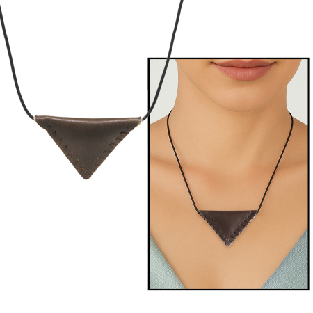 Siyah İp Zincirli İsme Özel Yazılı Yeşil Gerçek Deriden El Yapımı Kadın Cevşen Kolye - Tesbihane