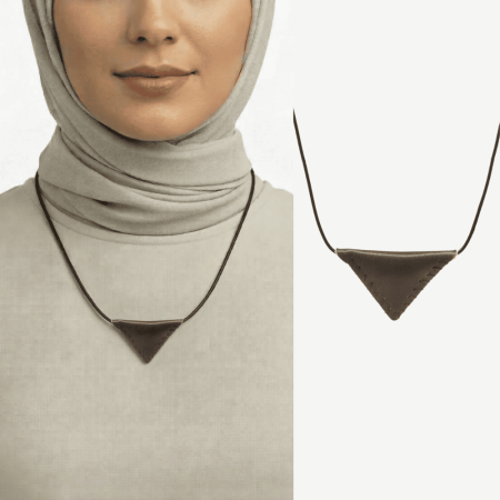 Siyah İp Zincirli İsme Özel Yazılı Yeşil Gerçek Deriden El Yapımı Kadın Cevşen Kolye - Tesbihane