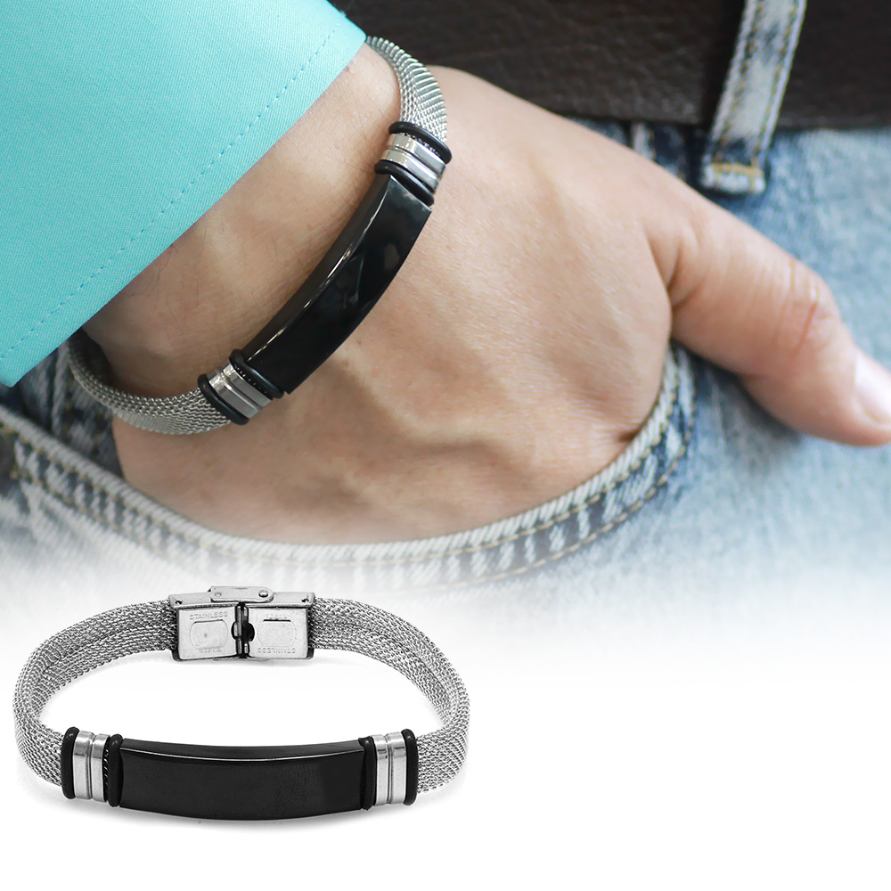 Siyah Zeminli İsme Özel Yazılı Gümüş Renk Çelik Erkek Hasır Bileklik - 1