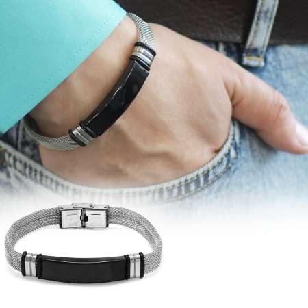 Siyah Zeminli İsme Özel Yazılı Gümüş Renk Çelik Erkek Hasır Bileklik - Tesbihane