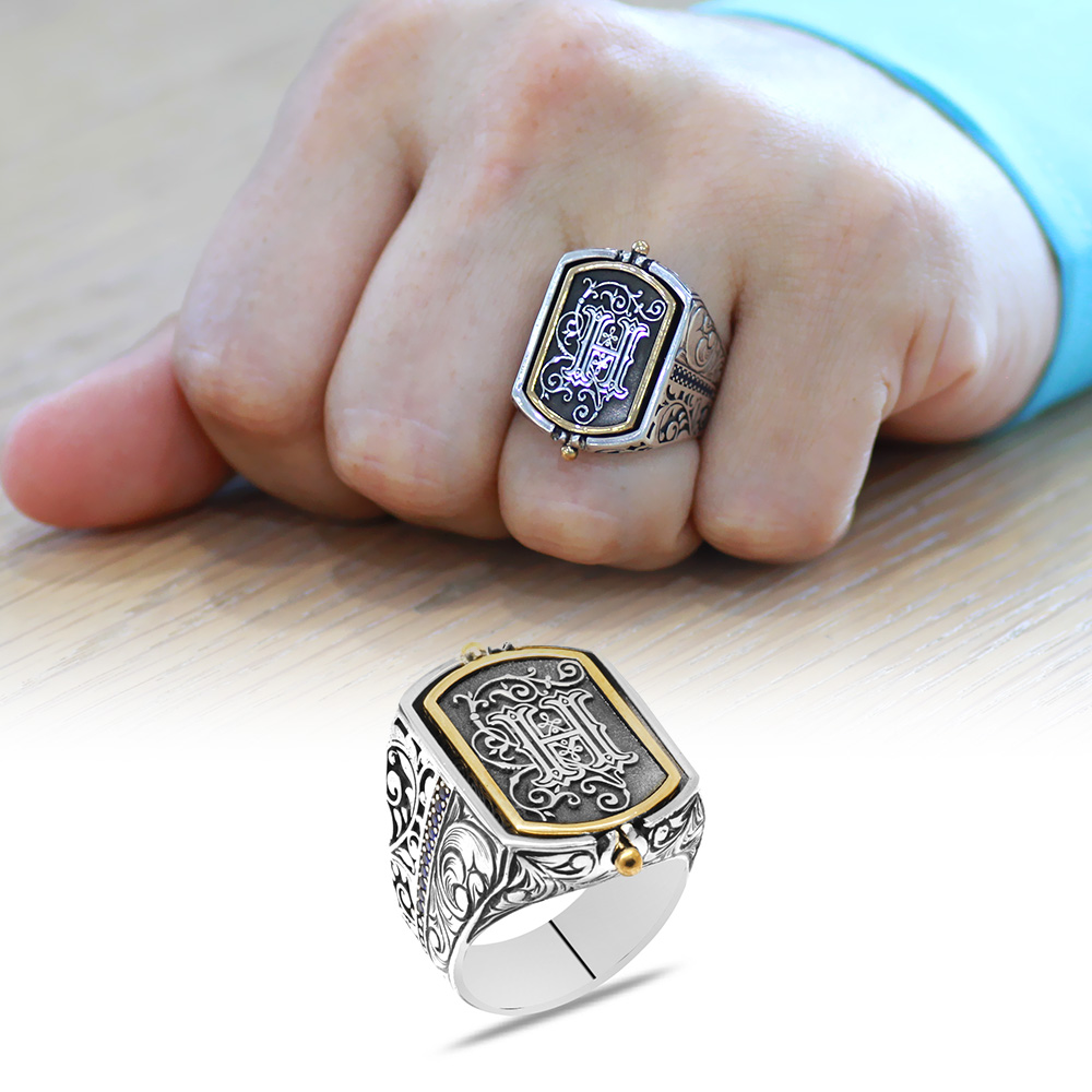 Siyah Zirkon Taşlı Mıhlamalı Çift Taraflı İsme Özel Harf Yazılı 925 Ayar Gümüş Erkek Yüzük - 4