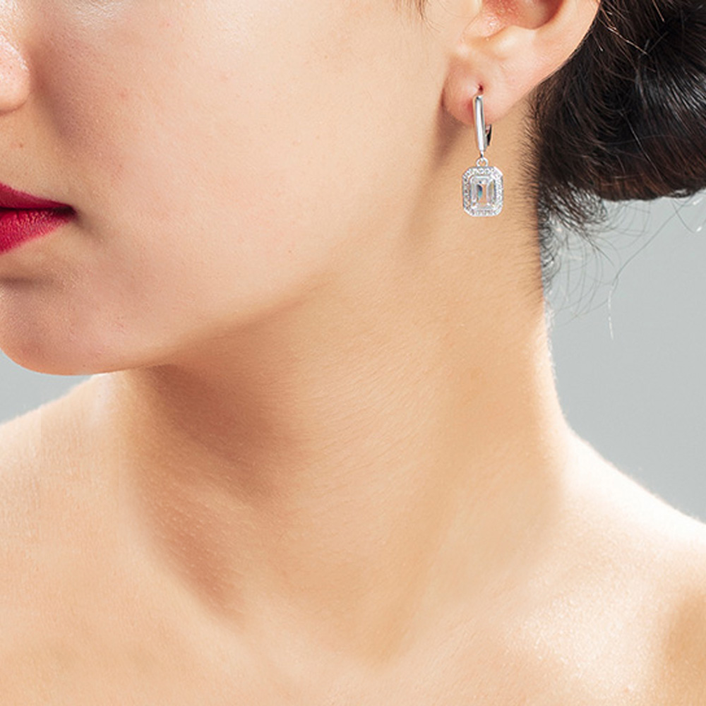 Elmas Görünümlü Zarif Baget Taşlı 925 Ayar Gümüş Kadın Küpe - 3