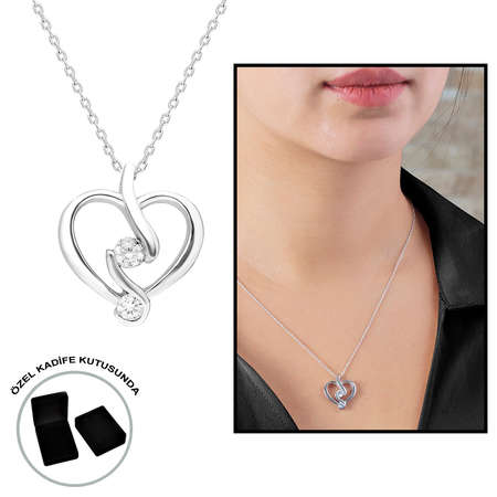 Elmas Görünümlü Tektaş Kalp Tasarım 925 Ayar Gümüş Bayan Kolye - STOKYOK