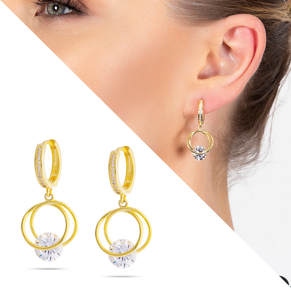 Elmas Görünümlü Tektaşlı Kalp Tasarım Altın Renk 925 Ayar Gümüş Sallantılı Küpe - 1