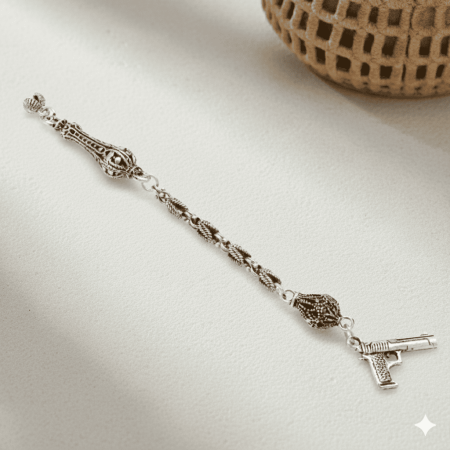 Tabanca Temalı Gümüş Renk Kral Zincirli Tek Kamçılı Kararmaz Metal Püskül - Tesbihane