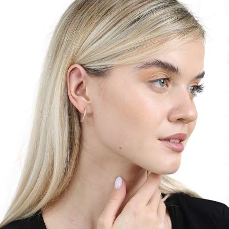 Tek Sıra Mikro Beyaz Zirkon Taşlı Rose Renk Yarım Tur 925 Ayar Gümüş Kadın Küpe - Tesbihane