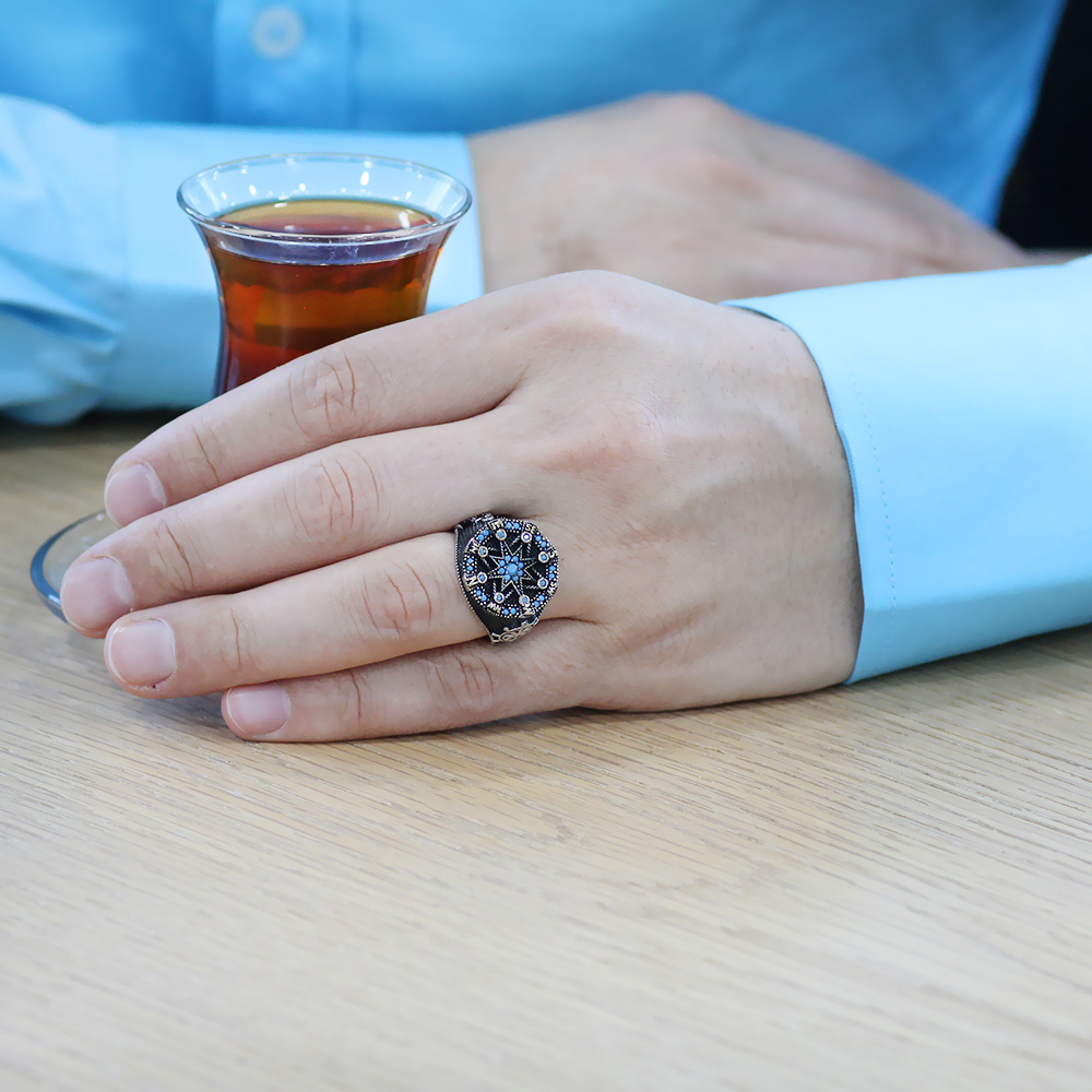 Turkuaz Zirkon Taşlı Pusula Tasarım Yanları Çapa ve Gemi Dümeni Detaylı 925 Ayar Gümüş Erkek Yüzük - 2