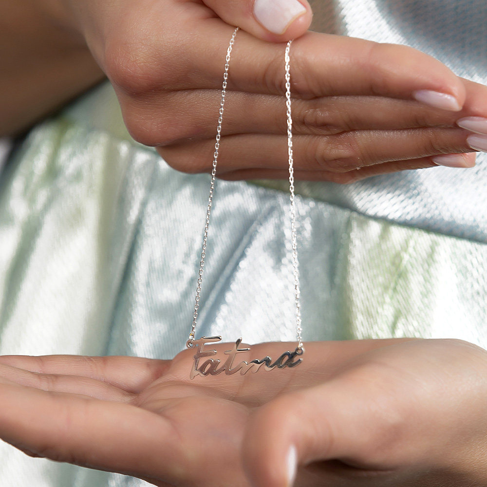 Yatay Tasarım İsme Özel Yazılı 925 Ayar Gümüş Bayan Kolye - 5