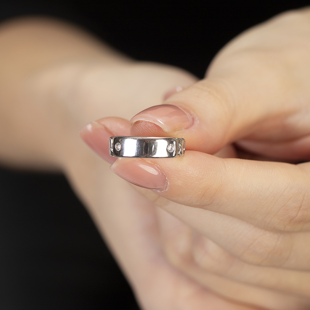 Zincir Tasarım Gümüş Renk Ayarlanabilir Ölçü İsme Özel Harf Yazılı 925 Ayar Gümüş Kadın Tektaş Yüzük - 2