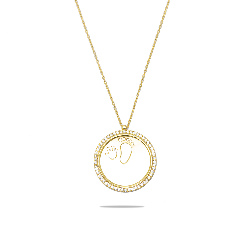 Zirkon Taşlı Bebek El ve Ayak Detaylı Altın Renk İsme Özel Harf Yazılı 925 Ayar Gümüş Kadın Kolye - 2