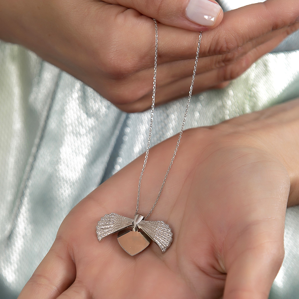 Zirkon Taşlı İstiridye Tasarım İsme Özel Yazılı 925 Ayar Gümüş Kadın Kolye - 7