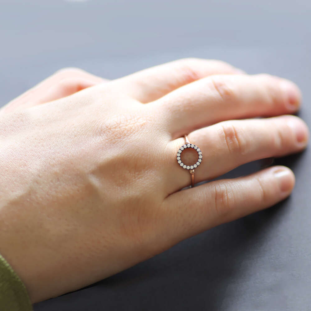 Zirkon Taşlı Oval Tasarım Rose 925 Ayar Gümüş Bayan Yüzük - 1
