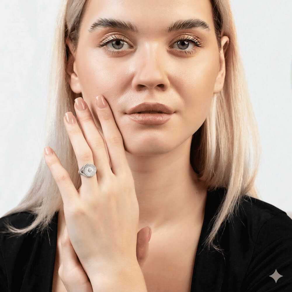 Zirkon Taşlı Papatya Tasarım Gümüş Renk Ayarlanabilir Ölçü 925 Ayar Gümüş Kadın Tektaş Yüzük - 3