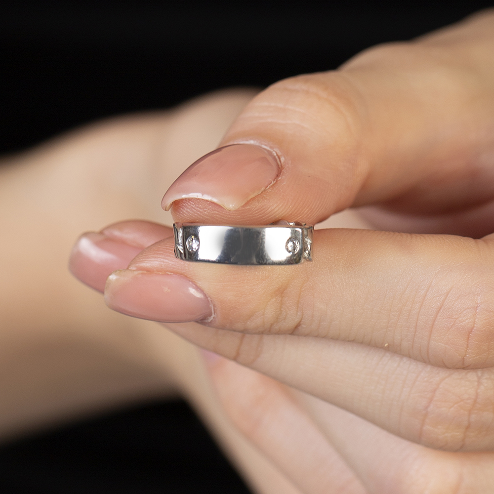 Zirkon Taşlı Zincir Tasarım Gümüş Renk İsme Özel Harf Yazılı 925 Ayar Gümüş Kadın Yüzük - 2